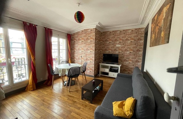 La casa di 15e+Eiffel Tower