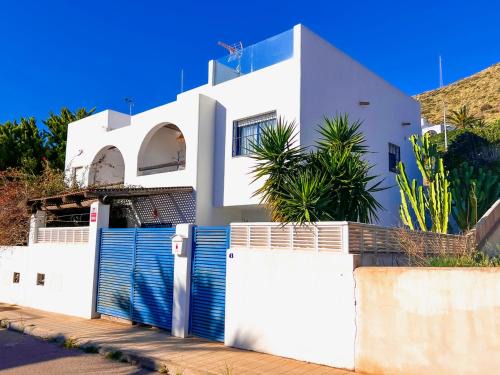 La Casita Azul