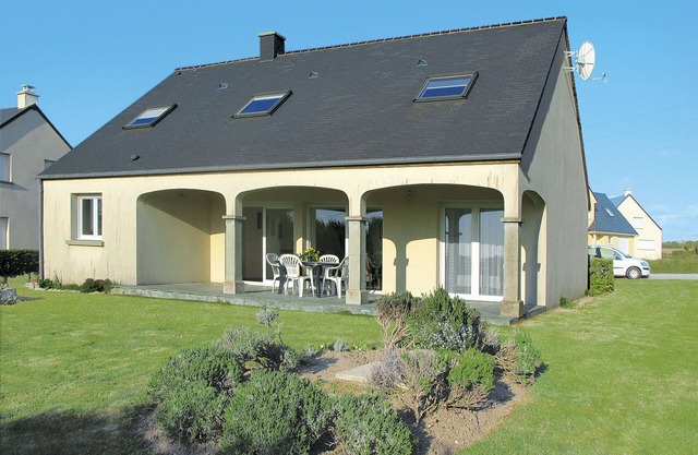 La Jolie Vague by Interhome