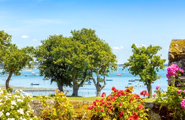 "La Longère - A luxurious haven of peace overlooking the Gulf of Morbihan