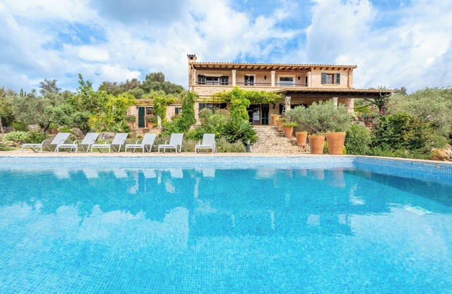 La Pleta - Amazing villa up to the hill . Fantastic view