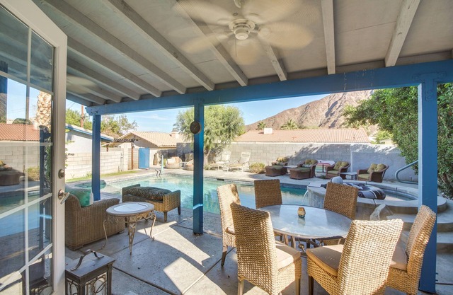 La Quinta Guest House: Close to Hiking Trails!