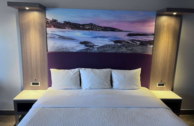 La Quinta Inn by Wyndham Costa Mesa/Newport Beach
