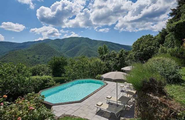 La Roccia, Brandeglio, Bagni di Lucca, Lucca and Viareggio