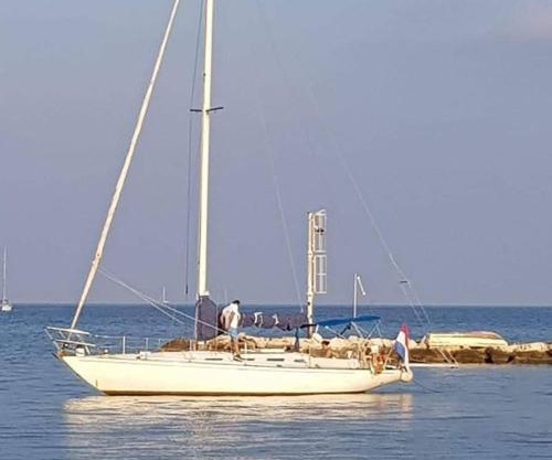La tua stanza a vela sul mare