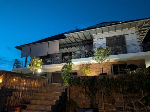 La Villa Bellevue - 8 personnes avec piscine