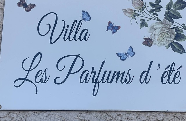 « La Villa les Parfums Dété » A 20 Min. de Narbonne, Très Jolie Villa de 194 m2