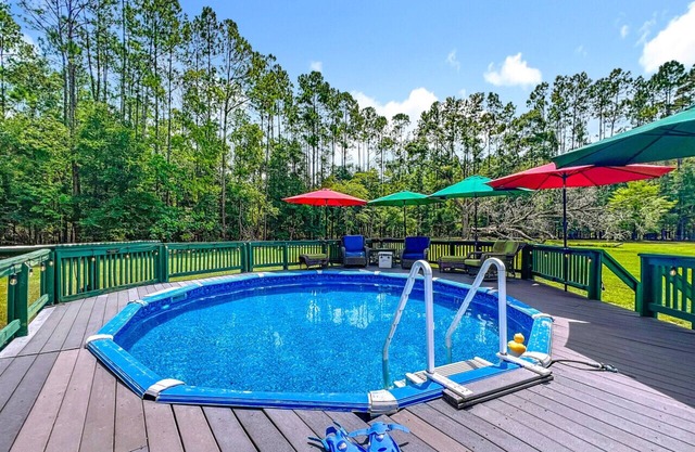 La Villa Verde | Near Ginnie Springs w/Pool