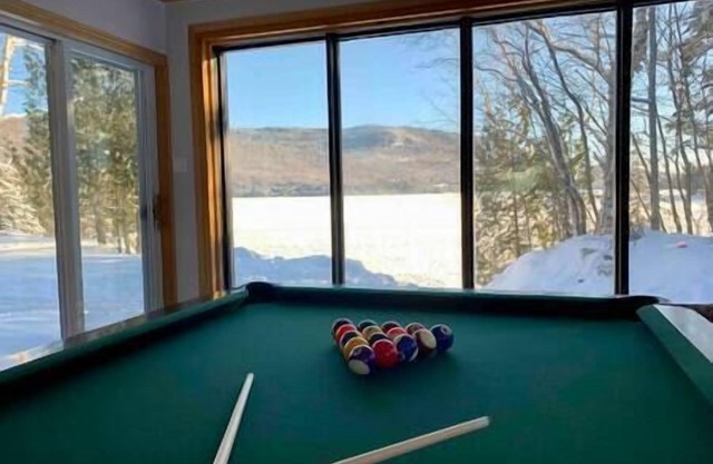 Lake Archambault Beach/Waterfront SPA Billiard Ski Games