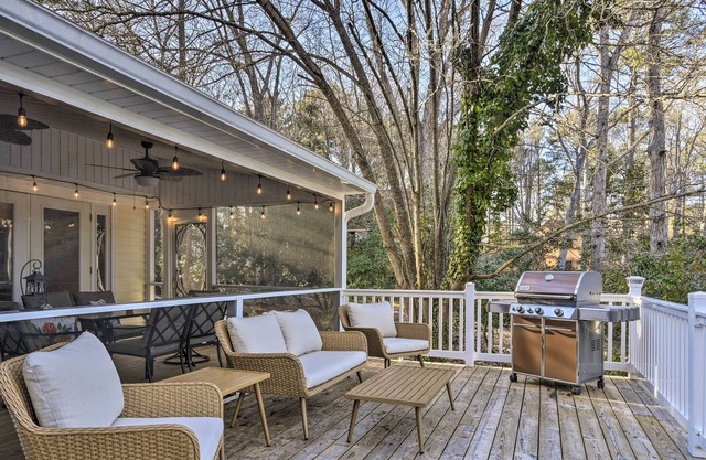 Lake Gaston Waterfront Getaway w/ Dock & Games!