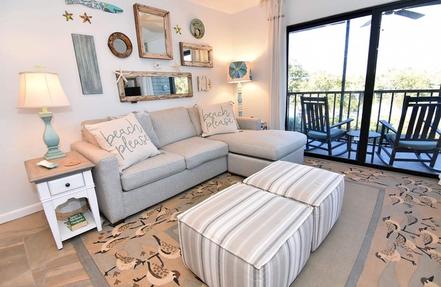 Lake Palms 10 - Lake front townhome near shops and restaurants