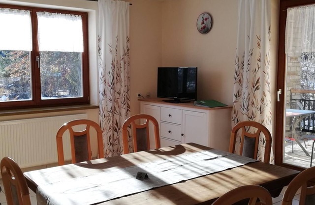Lake view - App. with 2 bedrooms; shower, WC - Abenteuerhof Schiefer