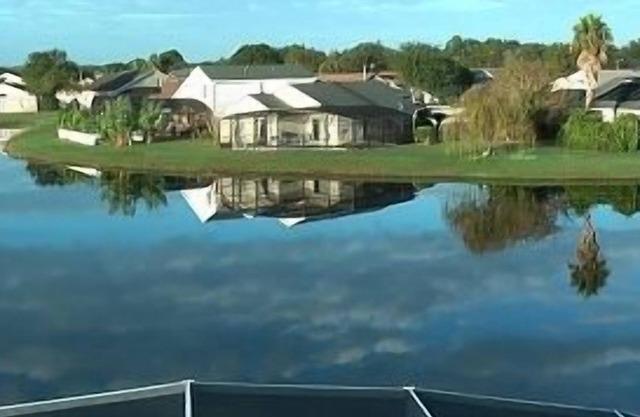 Lake view Villa with Private Pool (can be heated if requested)