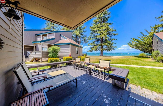 Lakefront 4BR Escape | Beach Access-Near Heavenly!