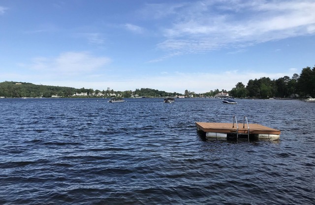 Lakefront Cabin on the Causeway