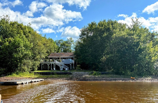 Lakefront Escape with Hot Tub and Outdoor Kitchen