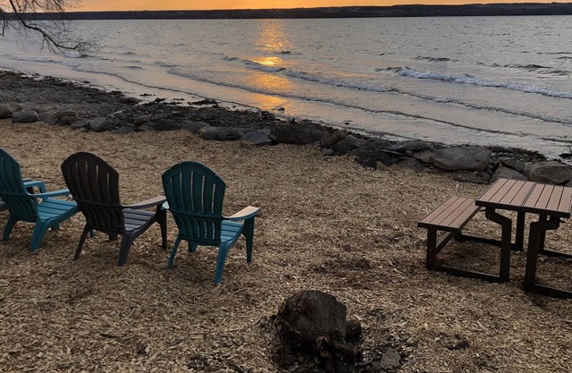 Lakefront Estate; 2 homes, private beach, sleeps 16+