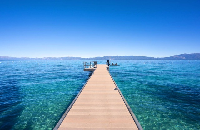 LAKEFRONT, PRIVATE PIER and BOUY