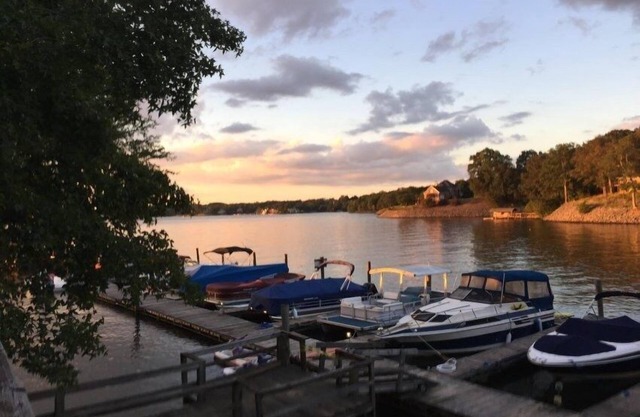 Lakefront Property Two Bedroom Cabin #35 at Long Cove Resort by Redawning