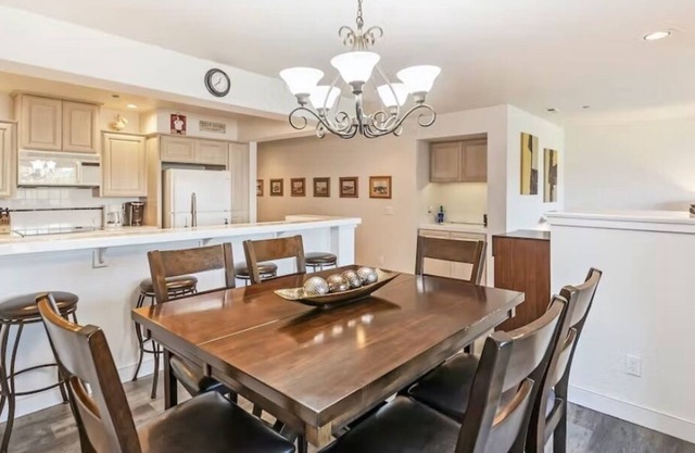 Lakefront property with pool and panoramic views!