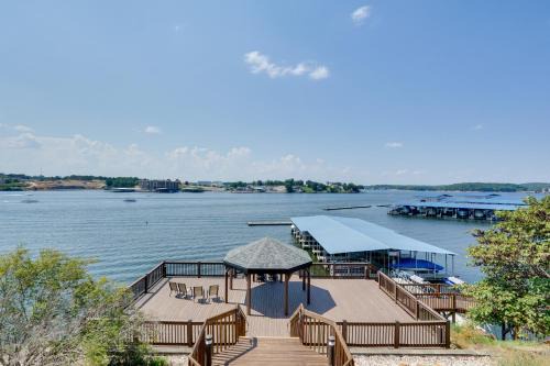 Lakefront Retreat with Community Pool in Osage Beach