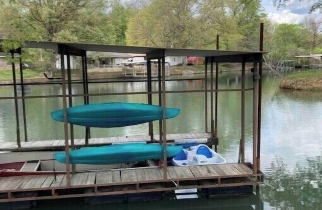 Lakefront W/Sauna, Kayaks, Pedal Boat, King Beds