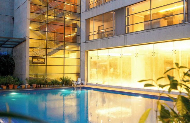 Lakeshore Heights