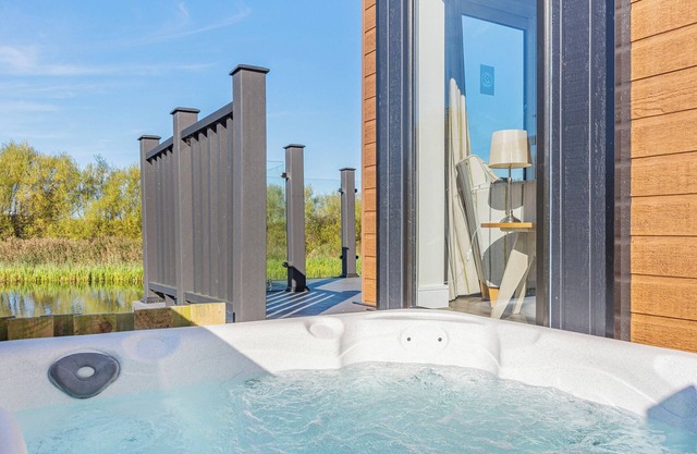 Lakeside Retreat VIP