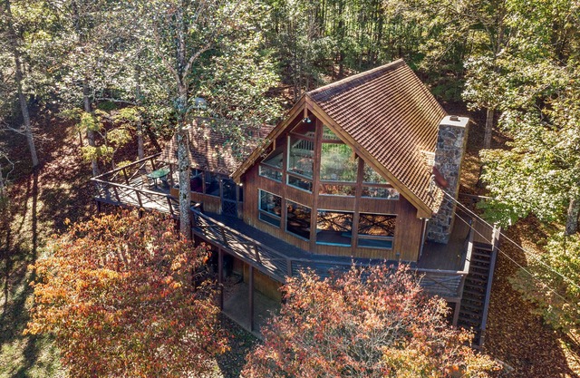 Lakeview Cedar Chalet