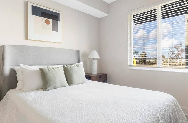 Landing | Amazing 2BD, Gym, Pool