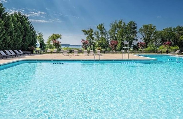 Landing at Bridgeyard - 1 Bedroom in Old Town