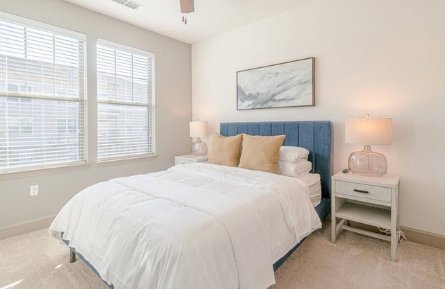 Landing at Cadence Cool Springs - 2 Bedrooms in Downtown Franklin