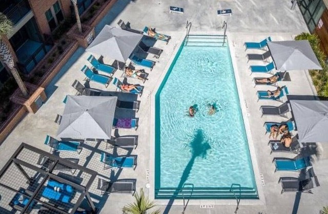 Landing at Caroline Apartments - 1 Bedroom in Westside