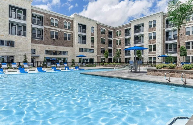 Landing at Highbridge at Egret Bay - 1 Bedroom in League City