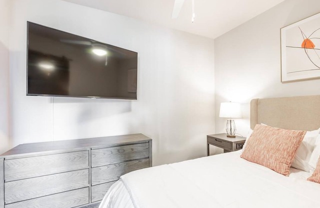 Landing at Q21 - 1 Bedroom in Northwest Portland