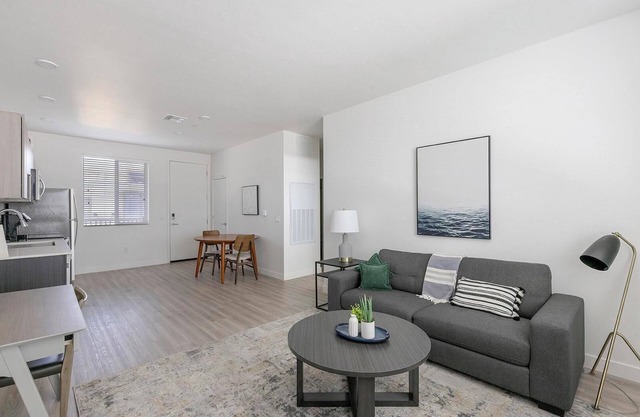 Landing | Spectacular 1BD, Yoga Studio, Clubhouse