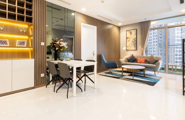 Landmark Apartment in Vinhomes Central Park