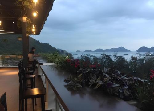 Lang Chai Boutique Catba Hotel & Restaurent