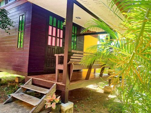 Lanta Natural Hut