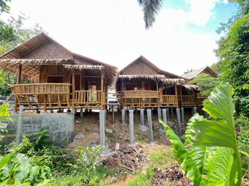 Lanta Thai Cottage, Bamboo House