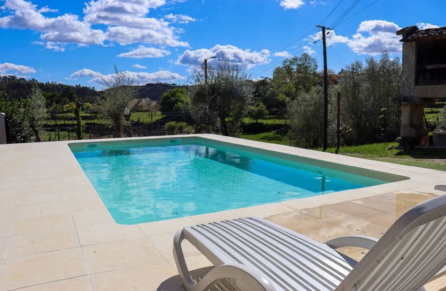 Laranjeira Tourism Rural House - pet friendly and private pool
