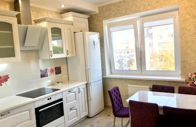 Large Apartment on REPINA-4