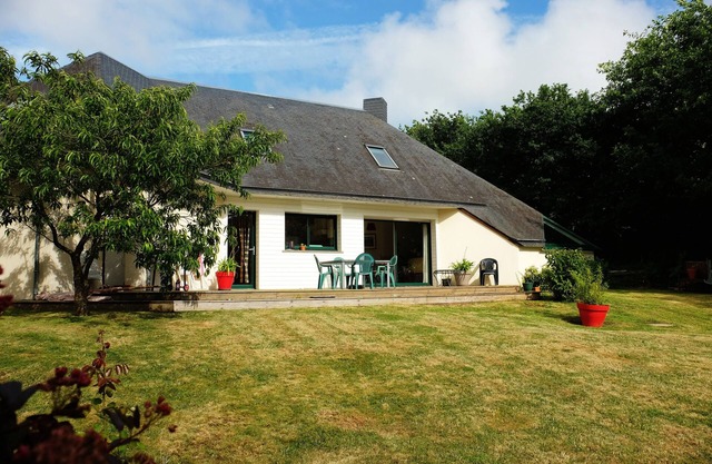 Large comfortable house near the beaches, Pont Aven region