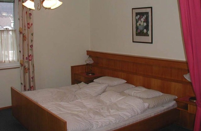 large double room without balcony Nr. 10 - Hotel Garni Stabauer