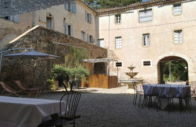 Large Gite for 6 to 15 people Lamalou les Bains