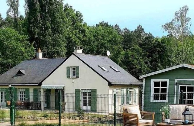 Large Gite SWIMMING POOL and SPA 15 km from Saumur with garden in the heart of the Forest