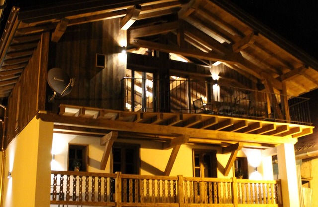 Large luxury chalet open for Christmas 2016