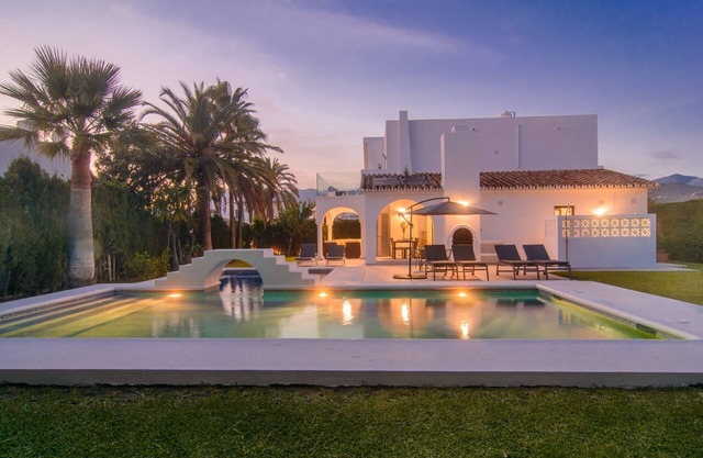 Las Chapas 5 bedroom villa with private pool, terraces, garden