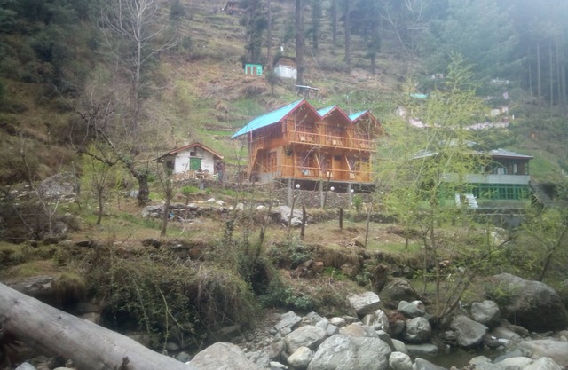 Lato The Huts River Touch Guesthouse