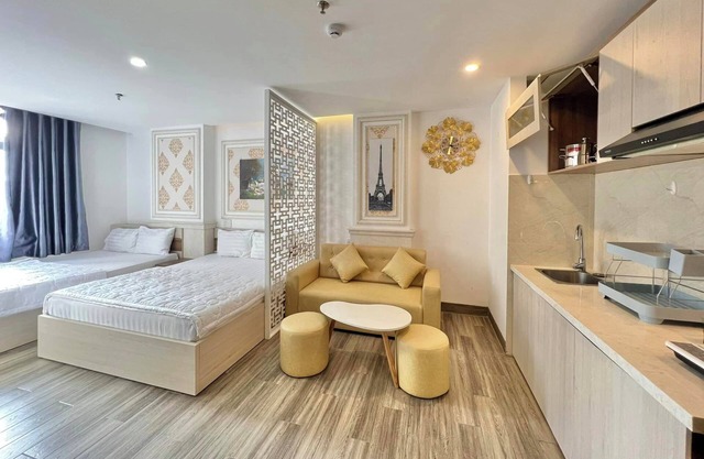 Lavender II Hotel